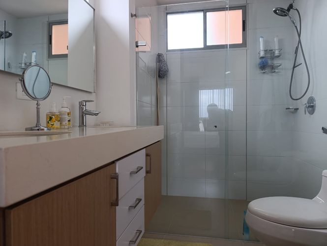 Apartamento de 2 alcobas en arriendo en Los Balsos, Medellín, 140 m² · foto 19 de 20
