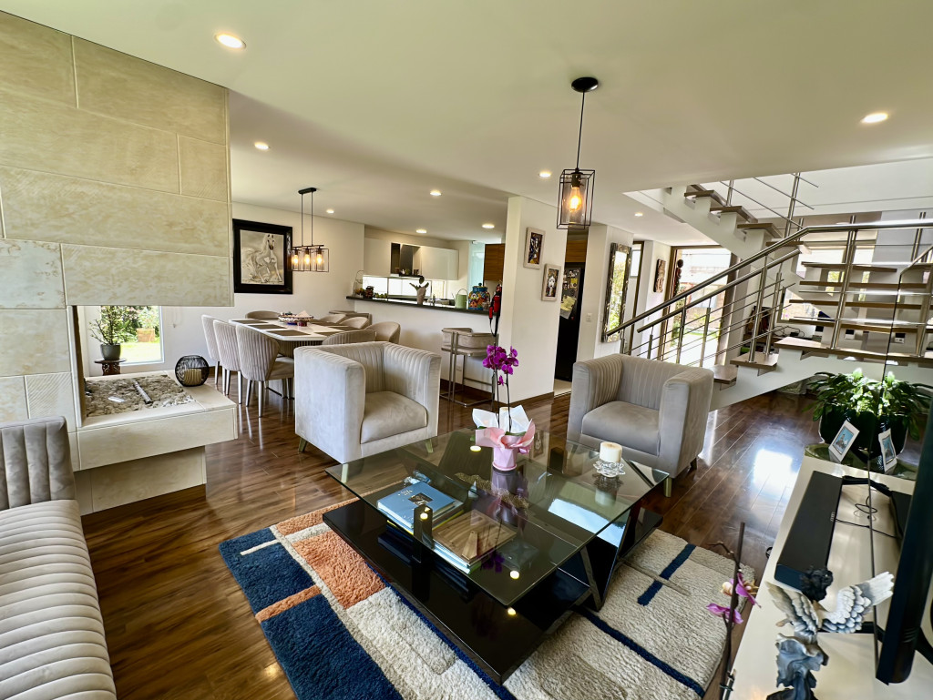 Casa en venta en Chuntame, Cajicá · foto 3 de 24