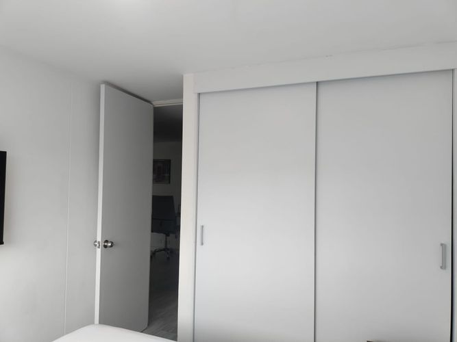 Apartamento de 3 alcobas en arriendo en Oviedo, Medellín, 90 m² · foto 13 de 19