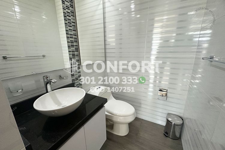 Apartamento de 3 alcobas en arriendo en Castropol, Medellín, 130 m² · foto 10 de 24