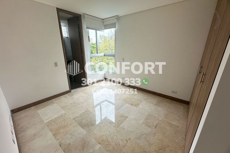 Apartamento de 3 alcobas en arriendo en Castropol, Medellín, 130 m² · foto 11 de 24