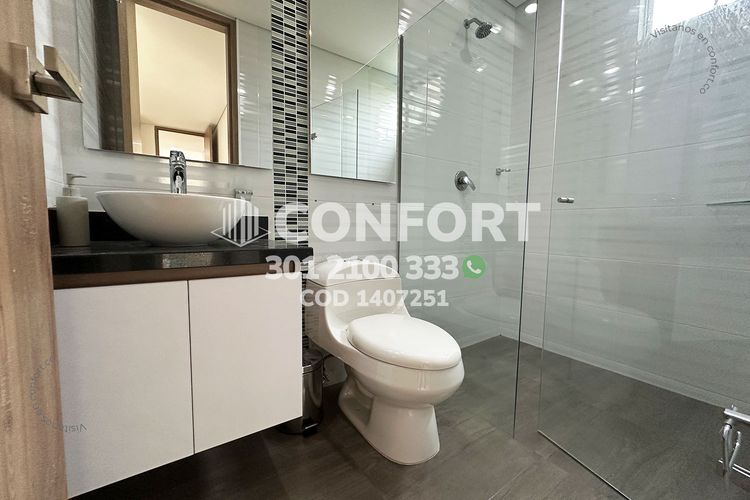 Apartamento de 3 alcobas en arriendo en Castropol, Medellín, 130 m² · foto 18 de 24