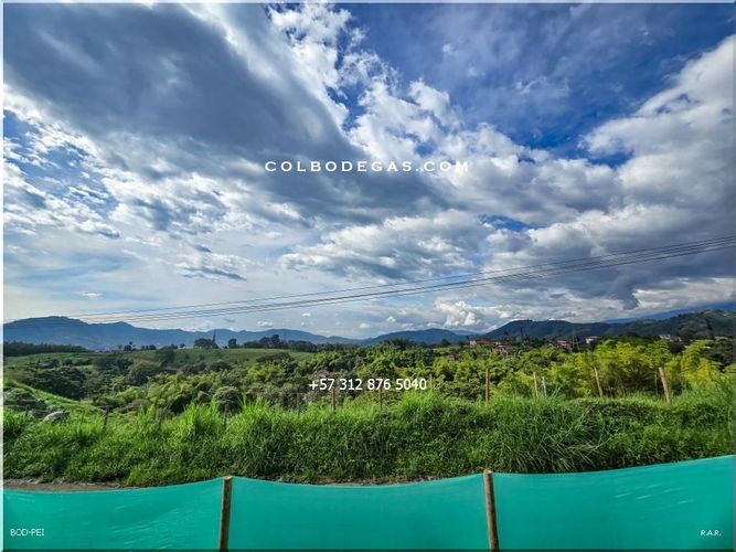 Bodega en venta en Los Angeles, Pereira, 1270 m² · foto 18 de 22