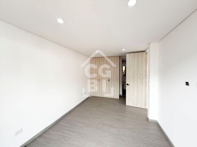 Casa de 3 alcobas en venta en El Abra, Cota, 280 m² · foto 4 de 24