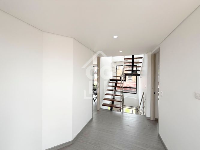 Casa de 3 alcobas en venta en El Abra, Cota, 280 m² · foto 6 de 24