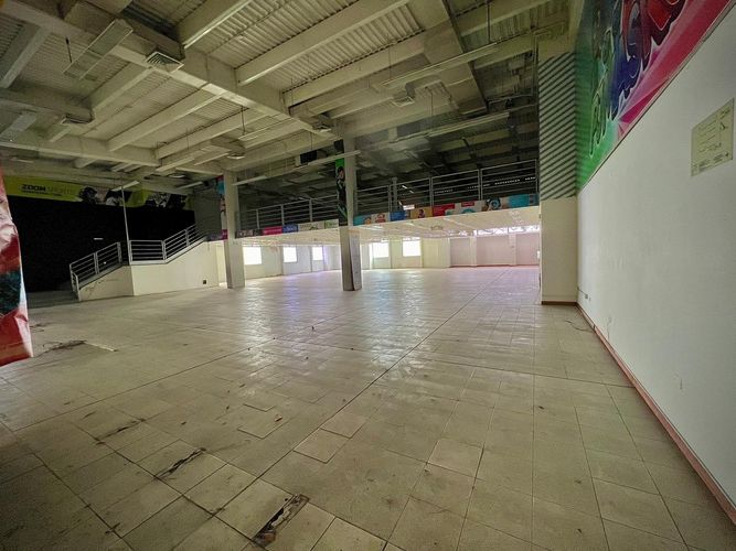 Local en venta en Oviedo, Medellín, 520 m² · foto 7 de 12