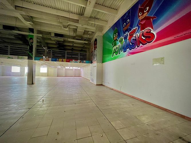 Local en venta en Oviedo, Medellín, 520 m² · foto 8 de 12