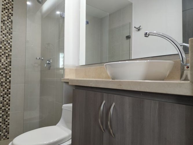 Apartamento de 3 alcobas en arriendo en Loma Benedictinos, Envigado, 134 m² · foto 16 de 19