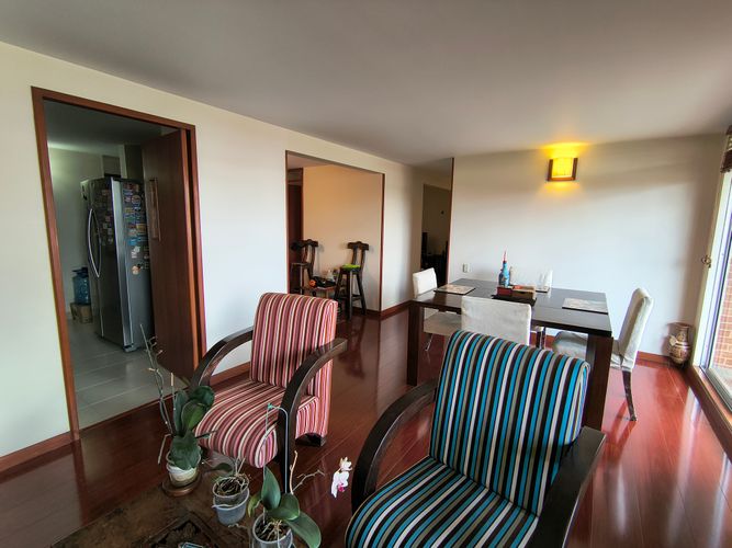 Apartamento de 3 alcobas en venta en La Liberia, Bogotá, 97 m² · foto 3 de 24
