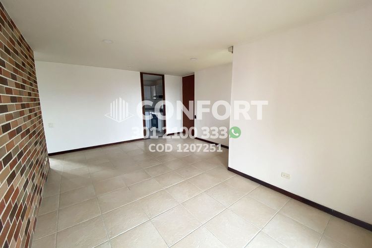Apartamento de 3 alcobas en arriendo en El Poblado, Medellín, 97 m² · foto 3 de 24