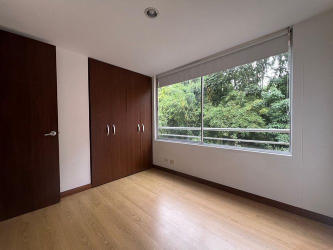 Apartamento de 3 alcobas en arriendo en Cumbres, Envigado, 90 m² · foto 9 de 18
