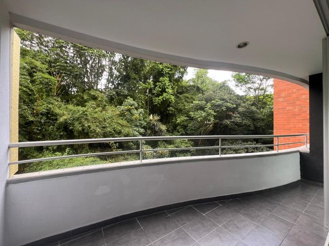 Apartamento de 3 alcobas en arriendo en Cumbres, Envigado, 90 m² · foto 18 de 18