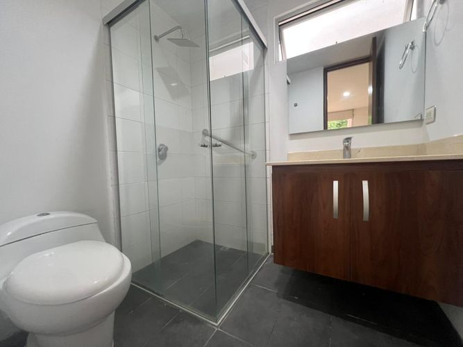 Apartamento de 3 alcobas en arriendo en Otraparte, Envigado, 98 m² · foto 16 de 18
