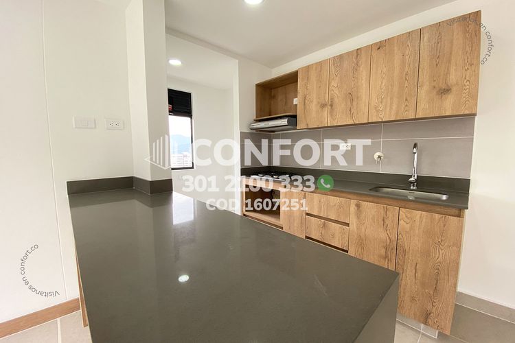Apartamento de 3 alcobas en arriendo en Loma Del Indio, Medellín, 78 m² · foto 4 de 24