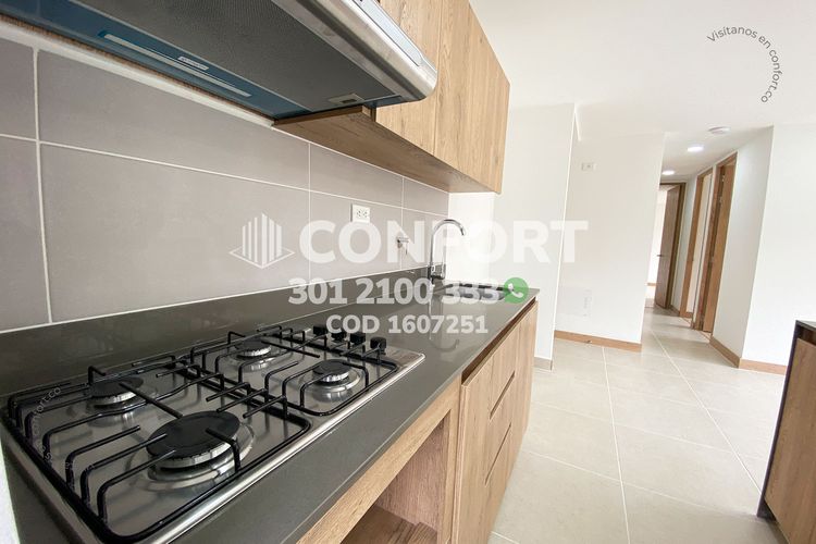 Apartamento de 3 alcobas en arriendo en Loma Del Indio, Medellín, 78 m² · foto 6 de 24