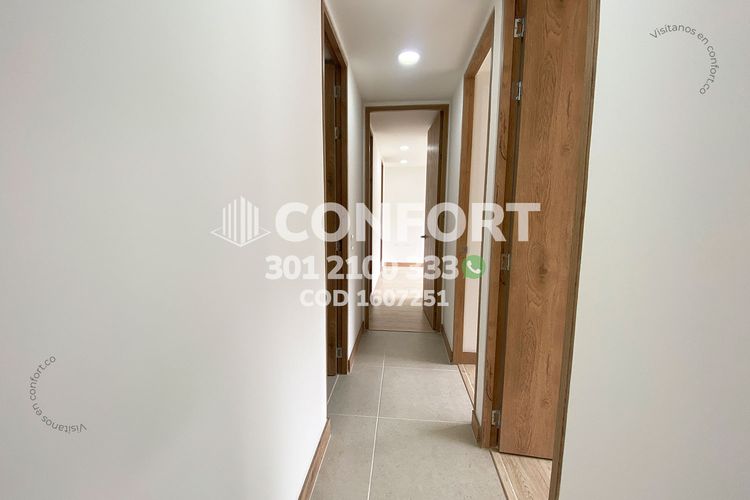 Apartamento de 3 alcobas en arriendo en Loma Del Indio, Medellín, 78 m² · foto 8 de 24