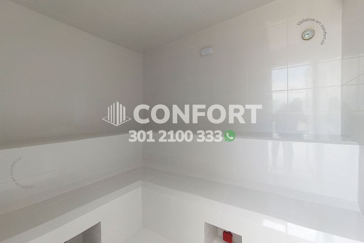 Apartamento de 3 alcobas en arriendo en Loma Del Indio, Medellín, 78 m² · foto 22 de 24
