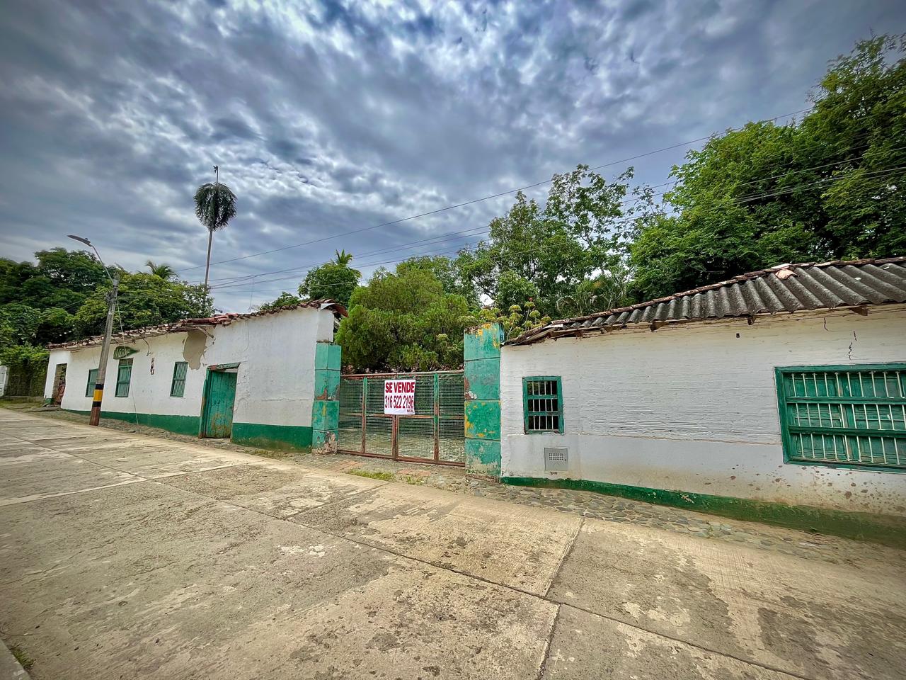 Land in Santafe de antioquia (1718 m²) for Sale - 2