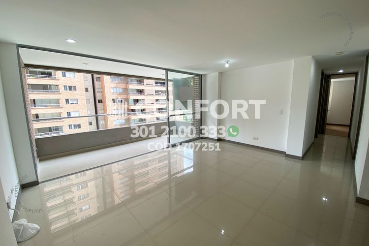Apartamento de 3 alcobas en arriendo en Ciudad Del Río, Medellín, 87 m² · foto 3 de 24