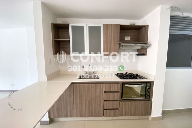 Apartamento de 3 alcobas en arriendo en Ciudad Del Río, Medellín, 87 m² · foto 6 de 24