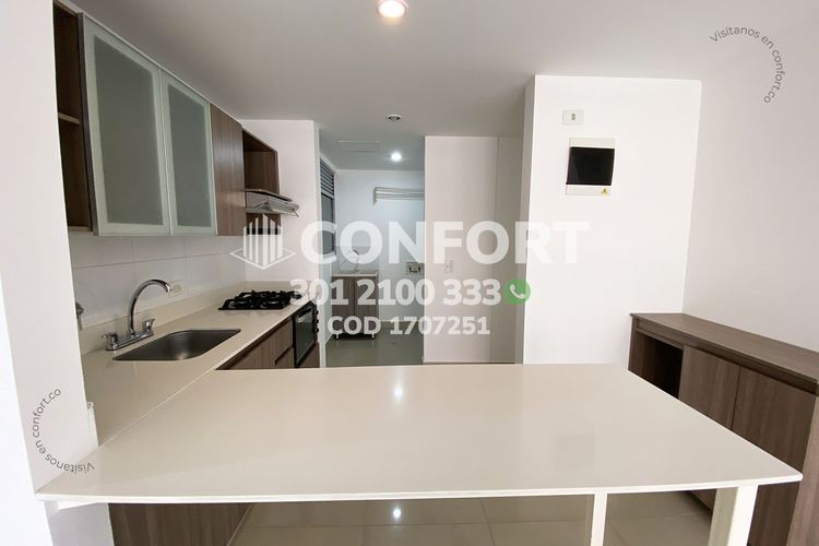 Apartamento de 3 alcobas en arriendo en Ciudad Del Río, Medellín, 87 m² · foto 7 de 24