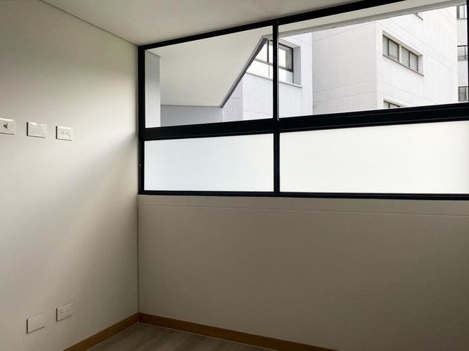 Apartamento de 3 alcobas en arriendo en El Poblado, Medellín, 111 m² · foto 14 de 19
