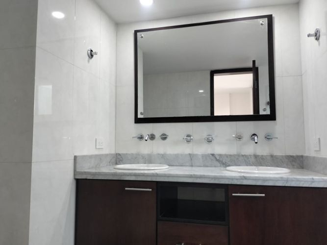 Apartamento de 3 alcobas en arriendo en Patio Bonito, Medellín, 154 m² · foto 16 de 19