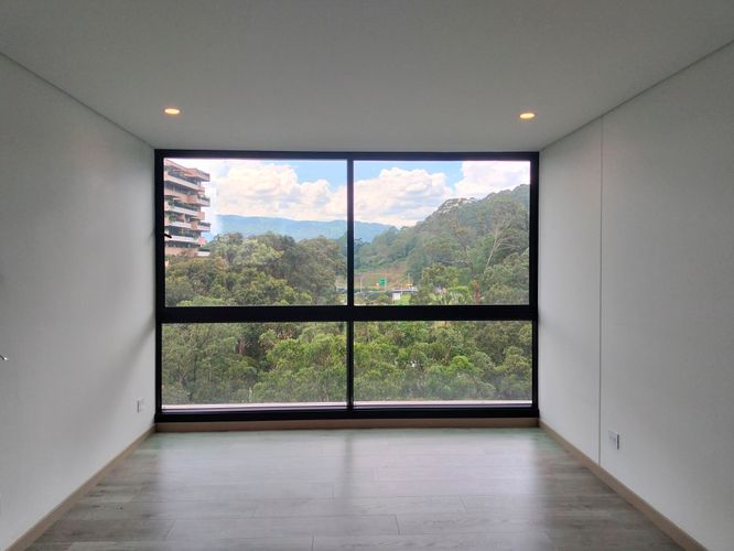 Apartamento de 2 alcobas en venta en El Poblado, Medellín, 106 m² · foto 15 de 18
