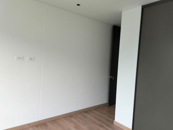 Apartamento de 2 alcobas en venta en El Poblado, Medellín, 117 m² · foto 14 de 20