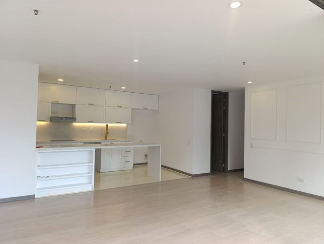 Apartamento de 2 alcobas en venta en El Poblado, Medellín, 110 m² · foto 5 de 18
