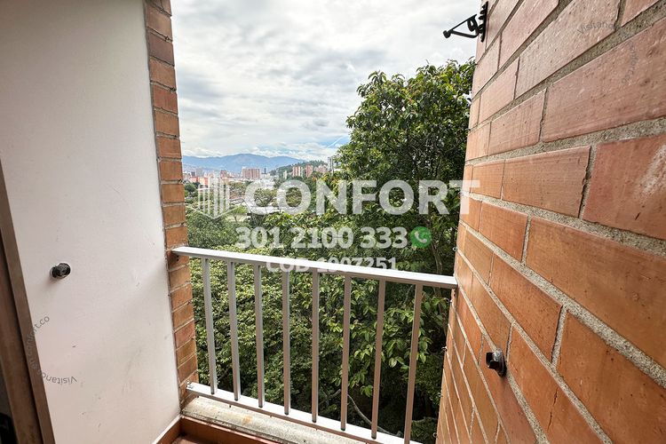 Apartamento de 3 alcobas en arriendo en Villa Carlota, Medellín, 70 m² · foto 9 de 24