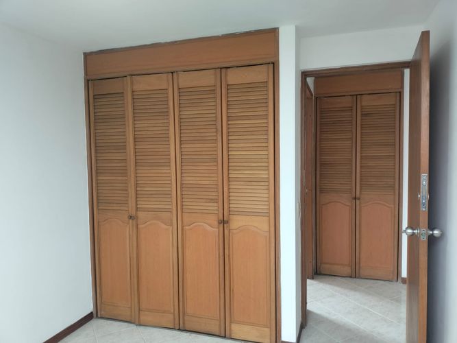 Apartamento de 3 alcobas en arriendo en El Portal, Envigado, 100 m² · foto 9 de 18