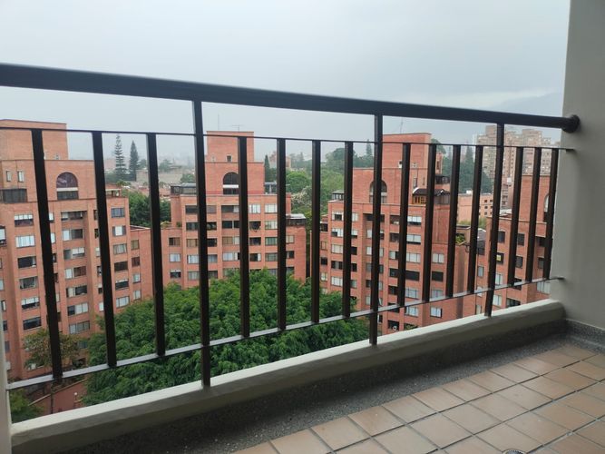 Apartamento de 3 alcobas en arriendo en El Portal, Envigado, 100 m² · foto 18 de 18