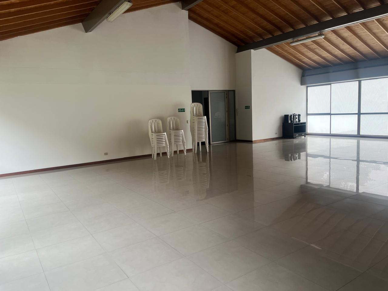 Casa en venta en Atenas, Bogotá · foto 3 de 24