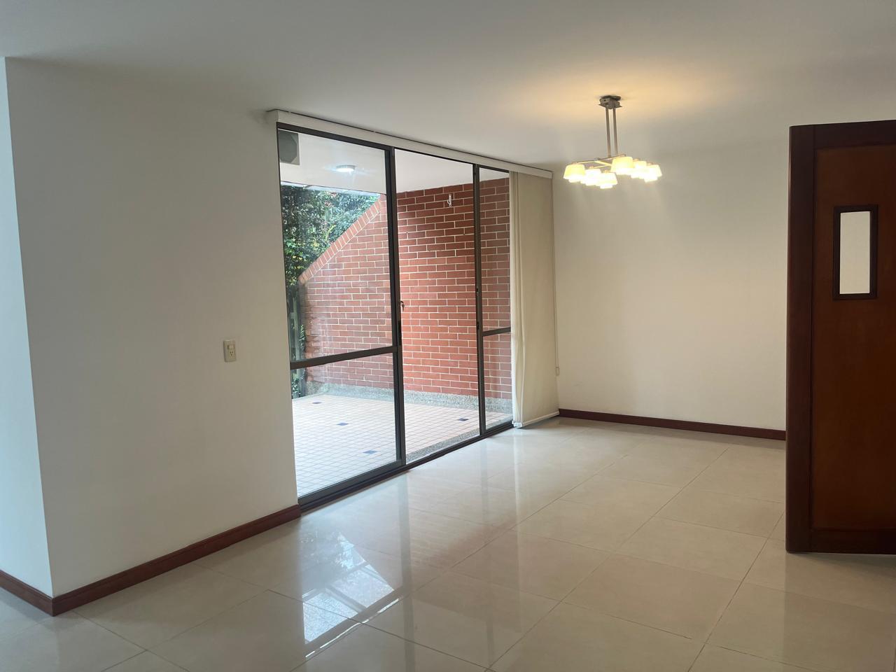 Casa en venta en Atenas, Bogotá · foto 8 de 24