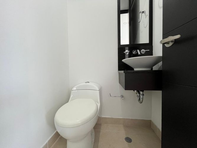 Apartamento en venta en El Poblado, Medellín · foto 10 de 11