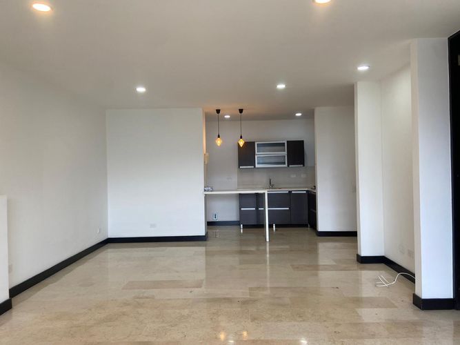 Apartamento de 1 alcoba en arriendo en Vegas De La Doctora, Sabaneta, 55 m² · foto 2 de 13