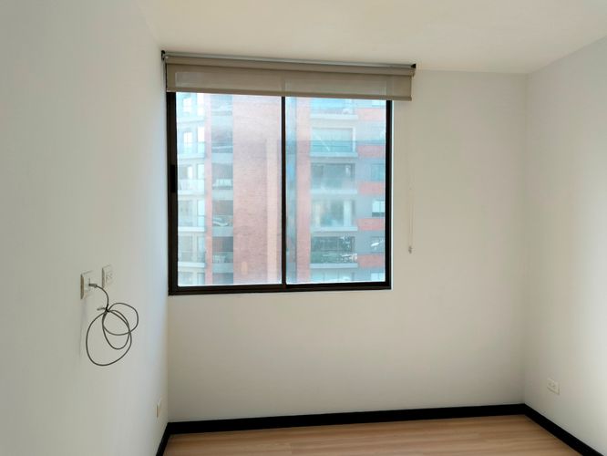 Apartamento de 3 alcobas en arriendo en El Poblado, Medellín, 86 m² · foto 14 de 17