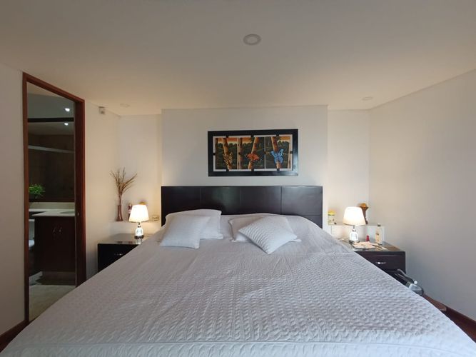 Apartamento de 2 alcobas en arriendo en Los Naranjos, Medellín, 120 m² · foto 9 de 20