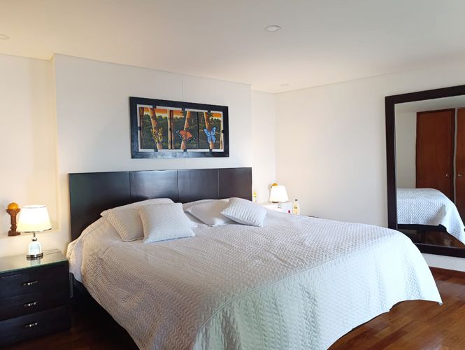 Apartamento de 2 alcobas en arriendo en Los Naranjos, Medellín, 120 m² · foto 12 de 20