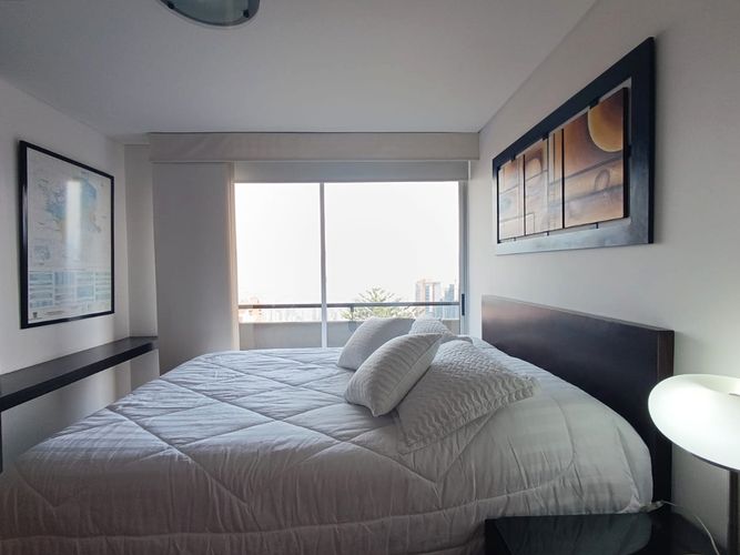 Apartamento de 2 alcobas en arriendo en Los Naranjos, Medellín, 120 m² · foto 13 de 20