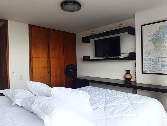 Apartamento de 2 alcobas en arriendo en Los Naranjos, Medellín, 120 m² · foto 14 de 20