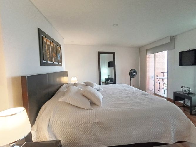 Apartamento de 2 alcobas en arriendo en Los Naranjos, Medellín, 120 m² · foto 16 de 20