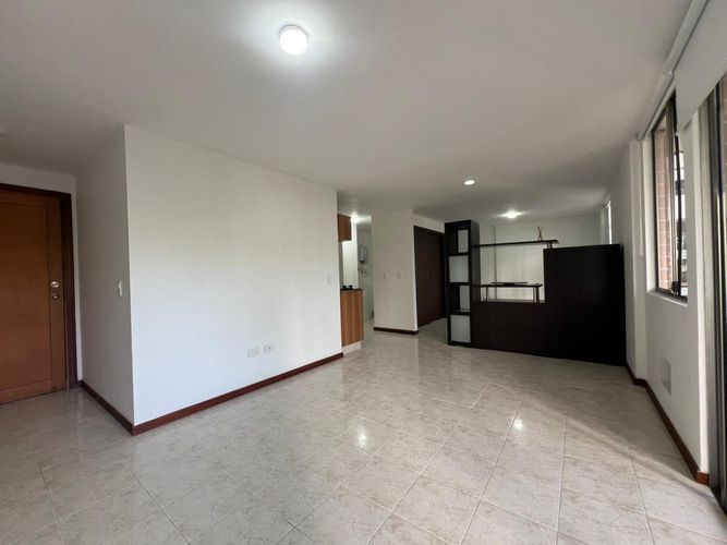 Apartamento de 1 alcoba en arriendo en Santa María De Los Ángeles, Medellín, 60 m² · foto 5 de 13