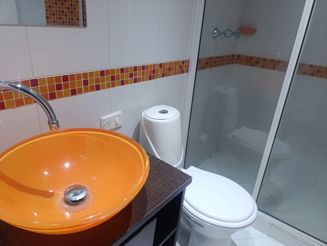 Apartamento de 3 alcobas en arriendo en El Poblado, Medellín, 75 m² · foto 16 de 17