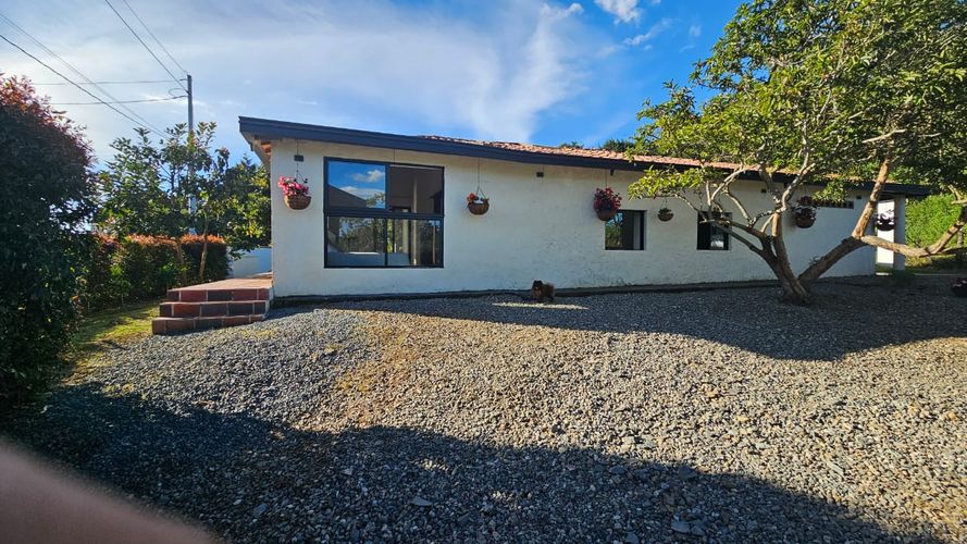 Finca en venta en Guarne, 220 m² · foto 3 de 24
