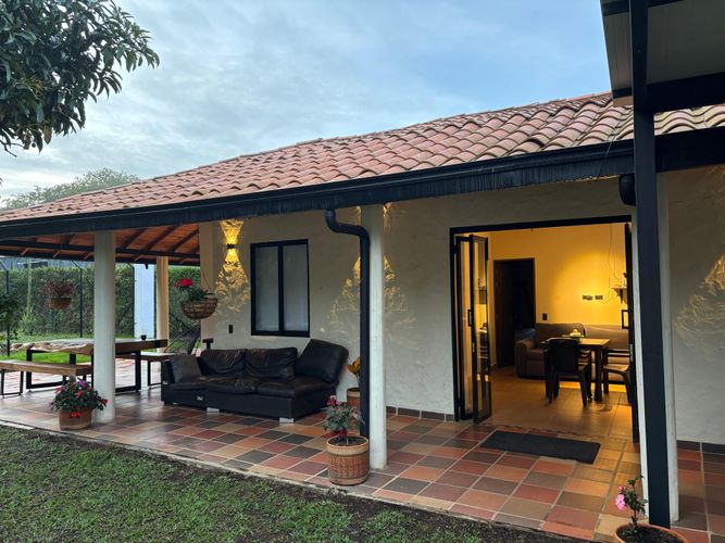 Finca en venta en Guarne, 220 m² · foto 9 de 24