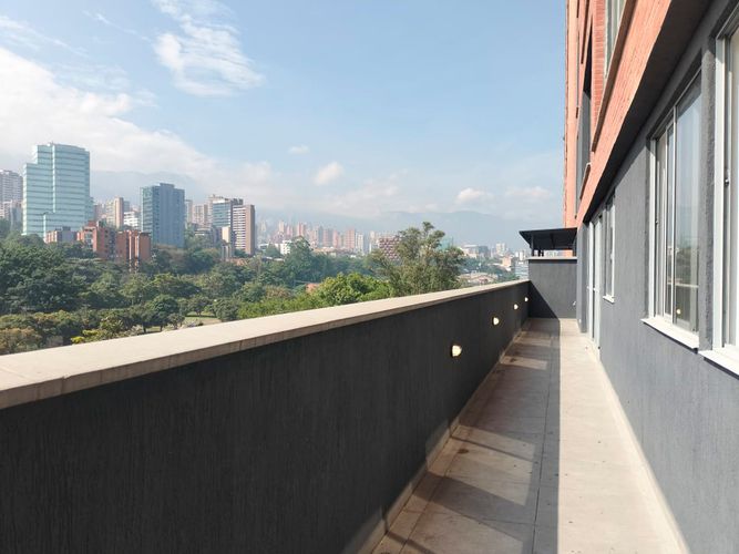 Apartamento en venta en El Poblado, Medellín · foto 20 de 20