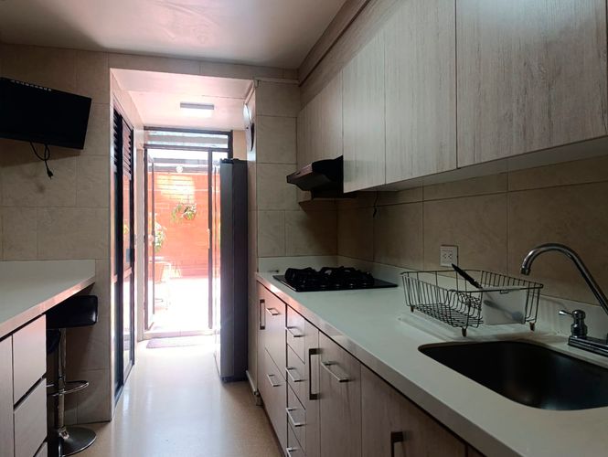Apartamento de 2 alcobas en venta en San Lucas, Medellín, 121 m² · foto 7 de 18