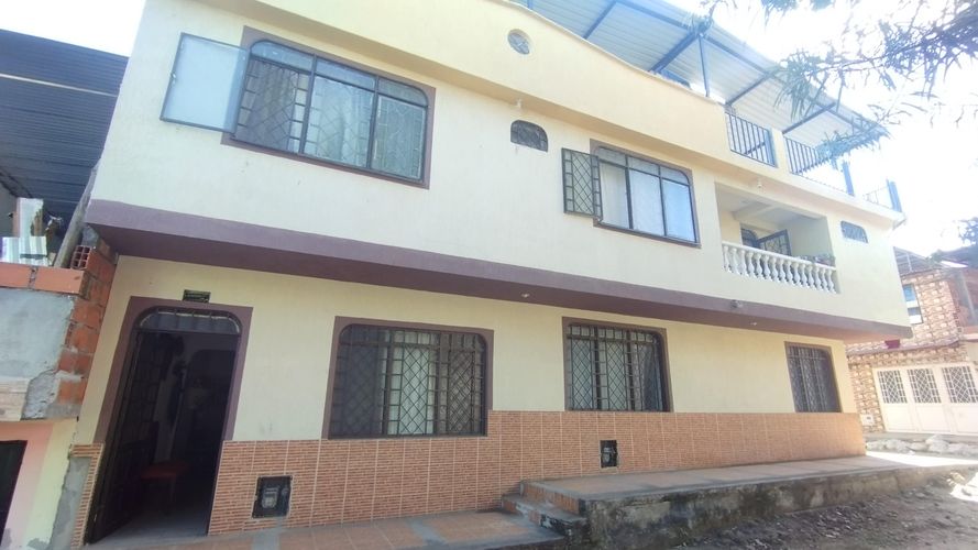 Casa de 5 alcobas en venta en Ub. Protecho, Ibagué, 190 m² · foto 16 de 21